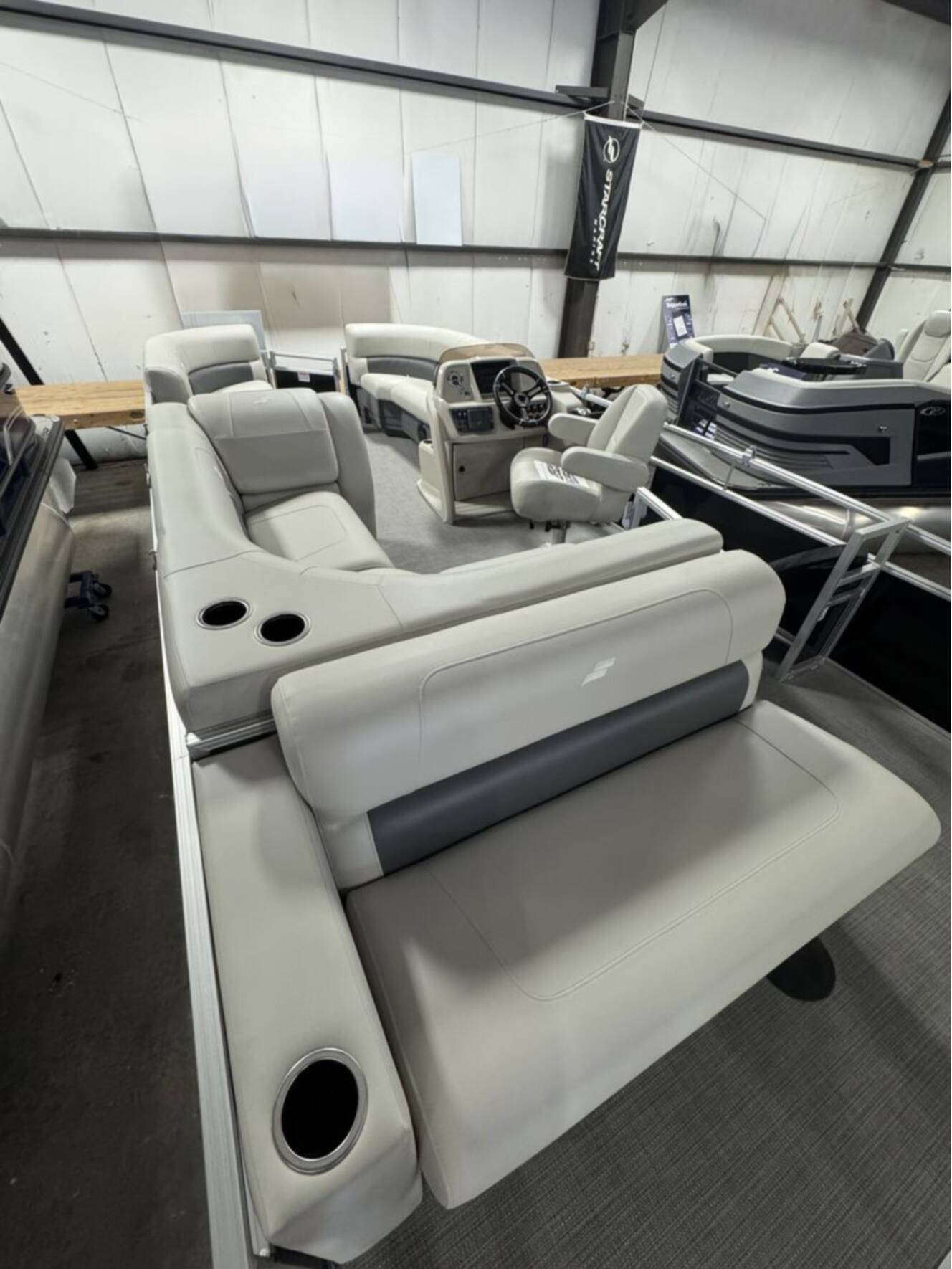 A photo of this 2025 Starcraft LX 20 CB