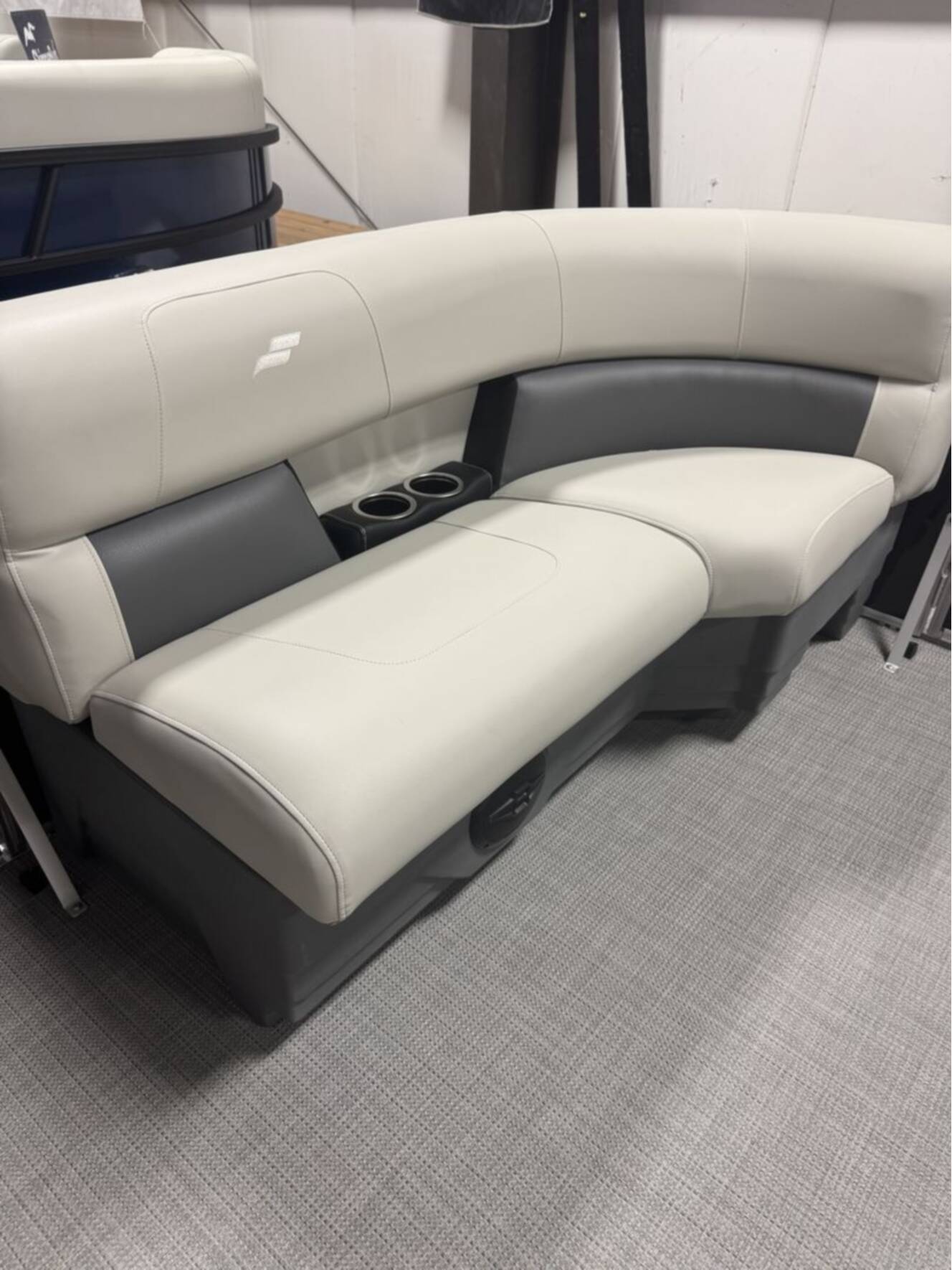 A photo of this 2025 Starcraft LX 20 CB