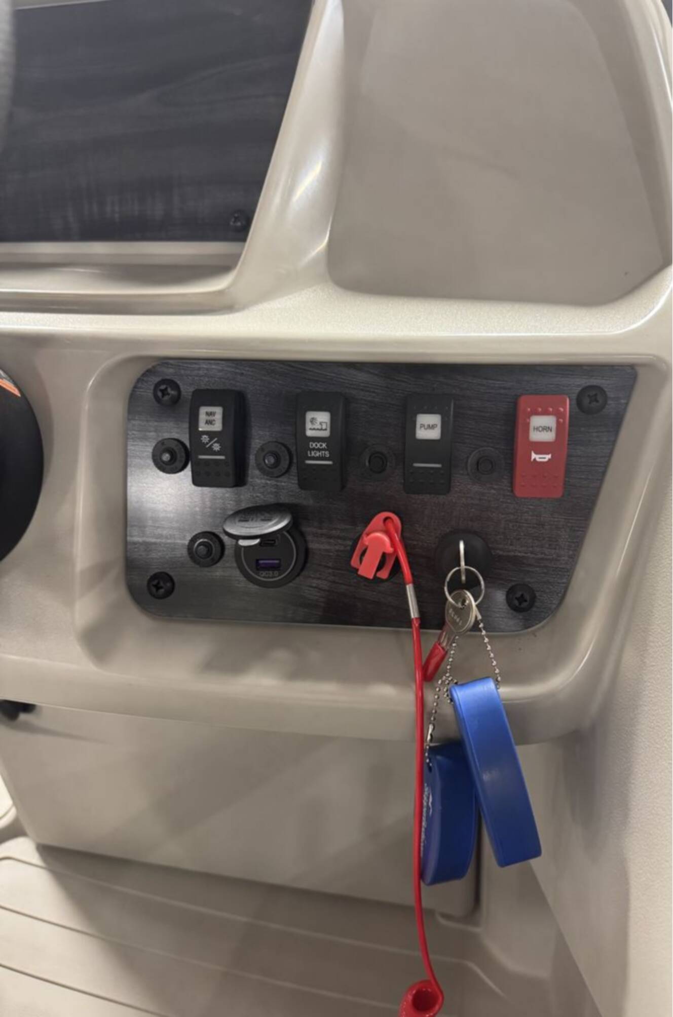 A photo of this 2025 Starcraft LX 20 CB