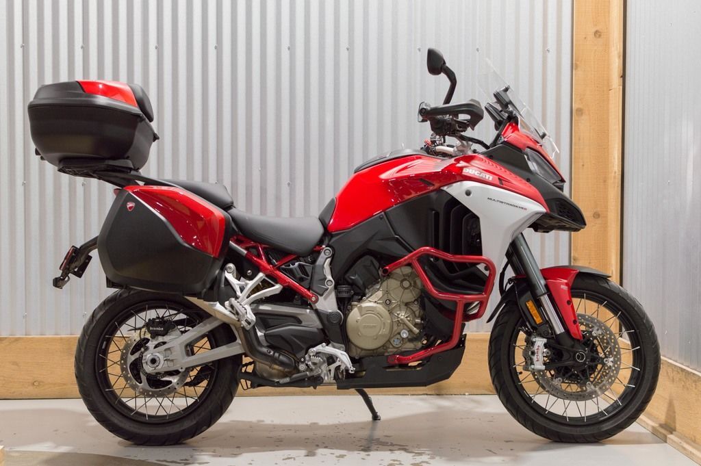 2024 Ducati Multistrada V4 S Travel & Radar Spoked Wheels Red V4 S in Dunmore, PA