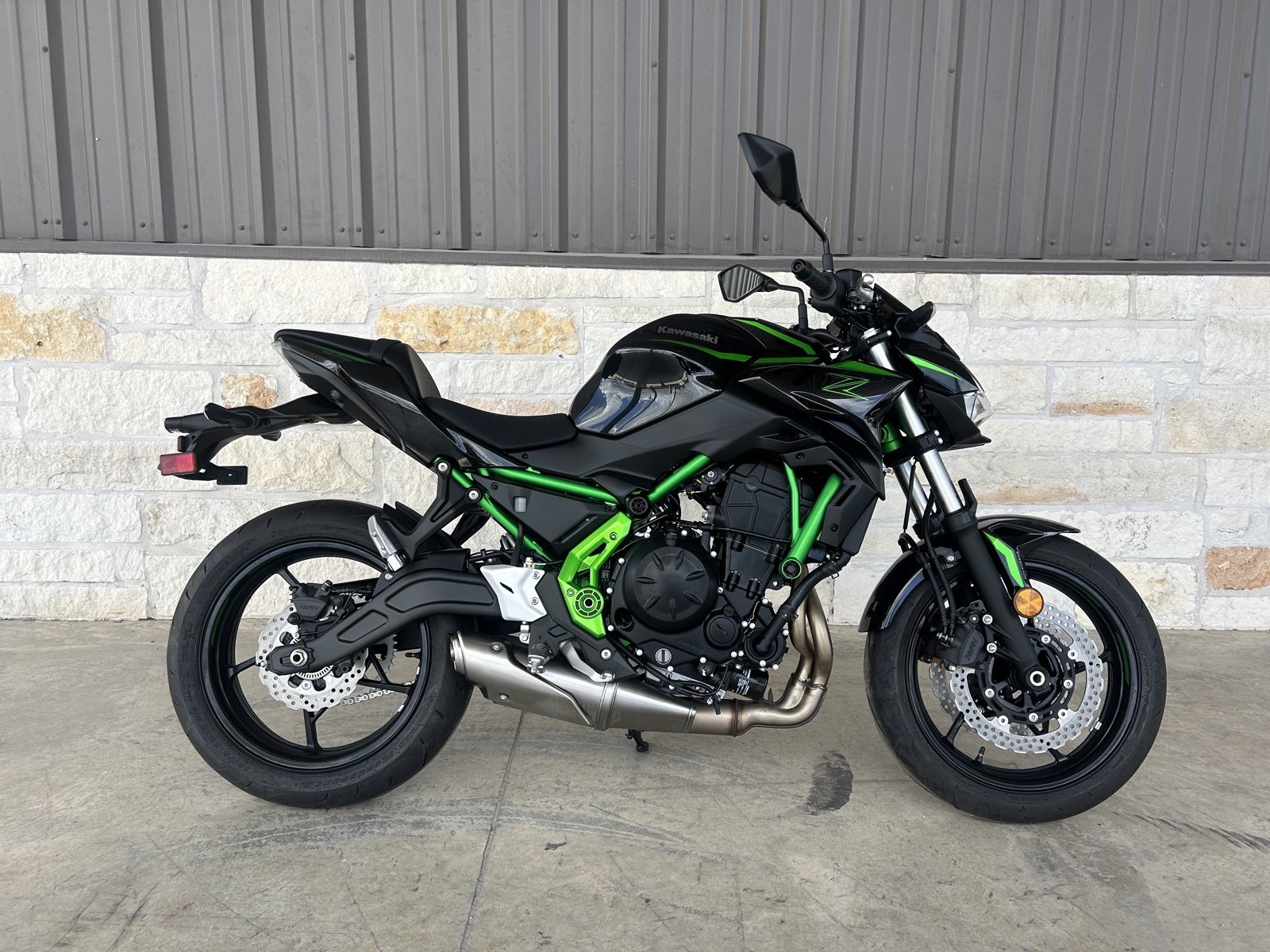 2025 Kawasaki Ninja 650 BASE in Highlands, TX