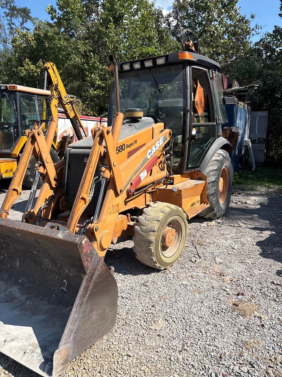2003 Case 580 Super M in Wayne, MI