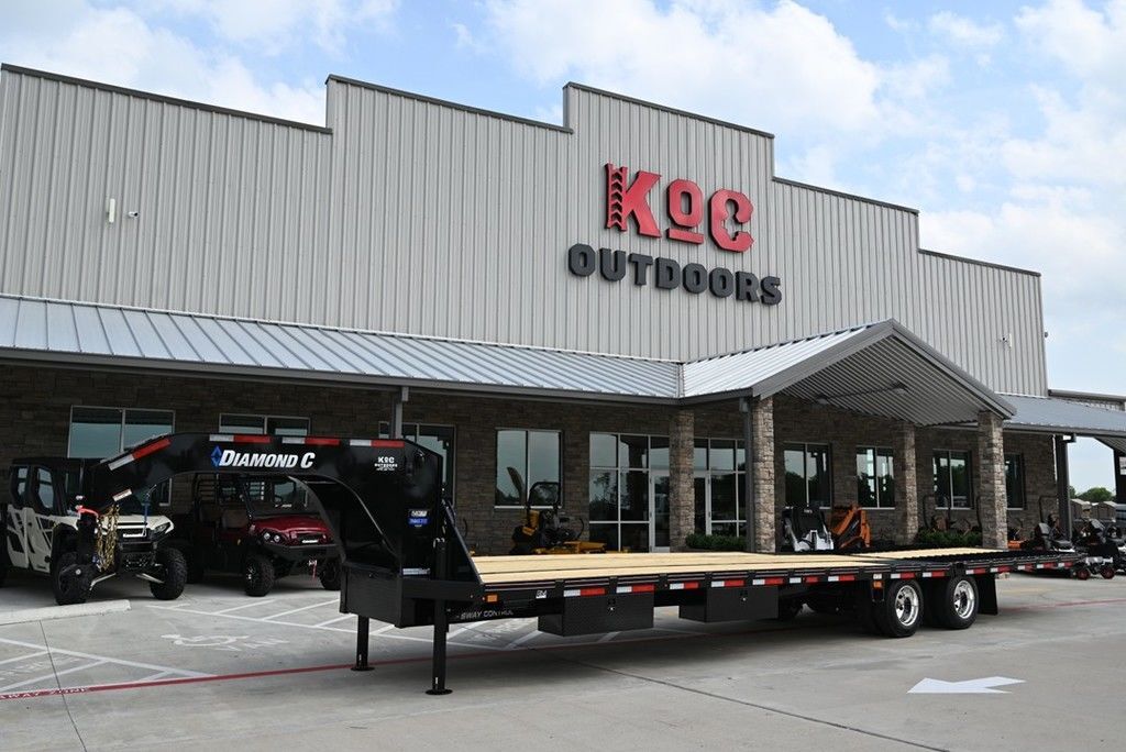 2026 Diamond C FMAX 212 35' x 102" in Caldwell, TX