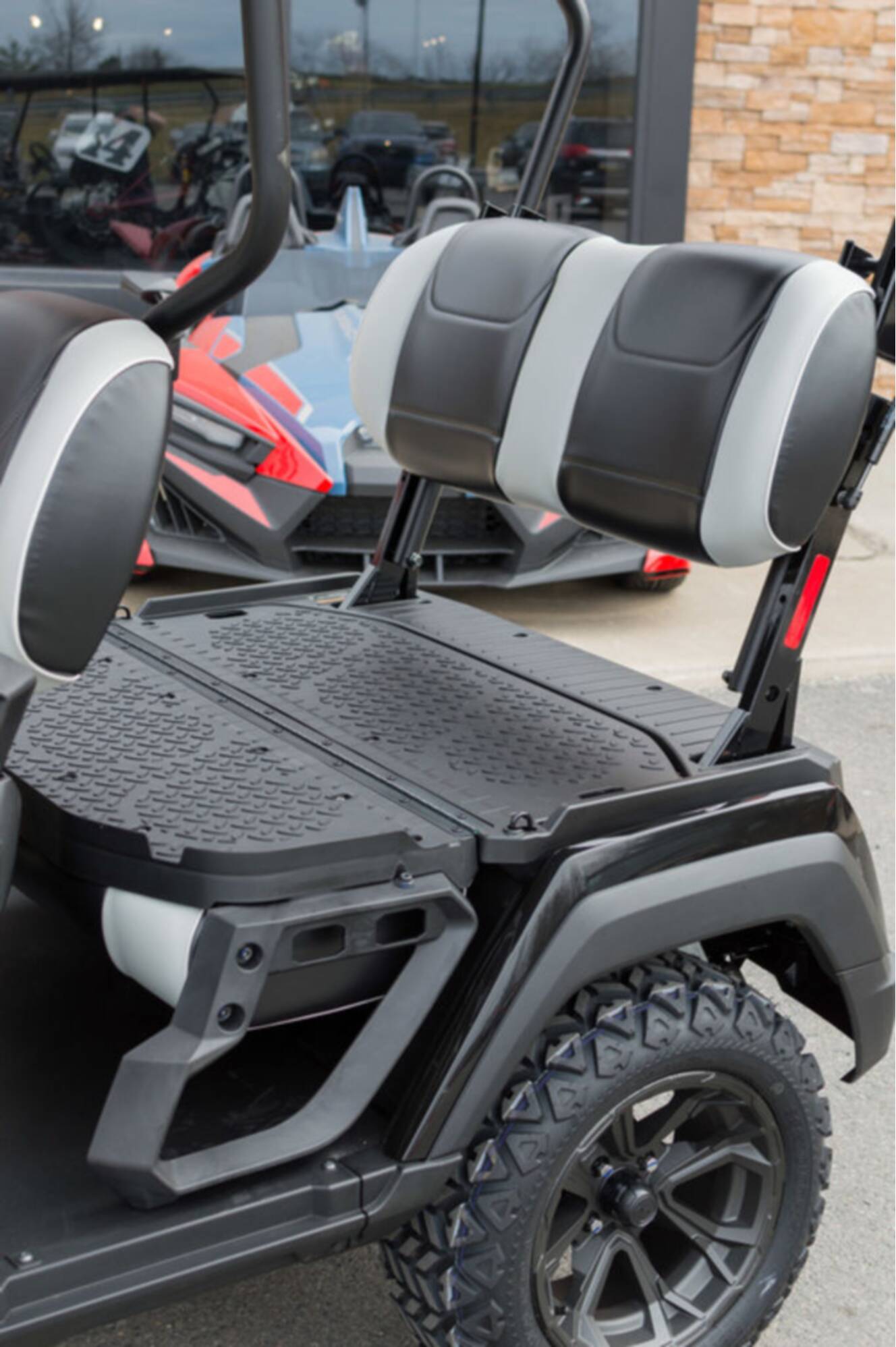 A photo of this 2025 Kawasaki NAV® 4e LE