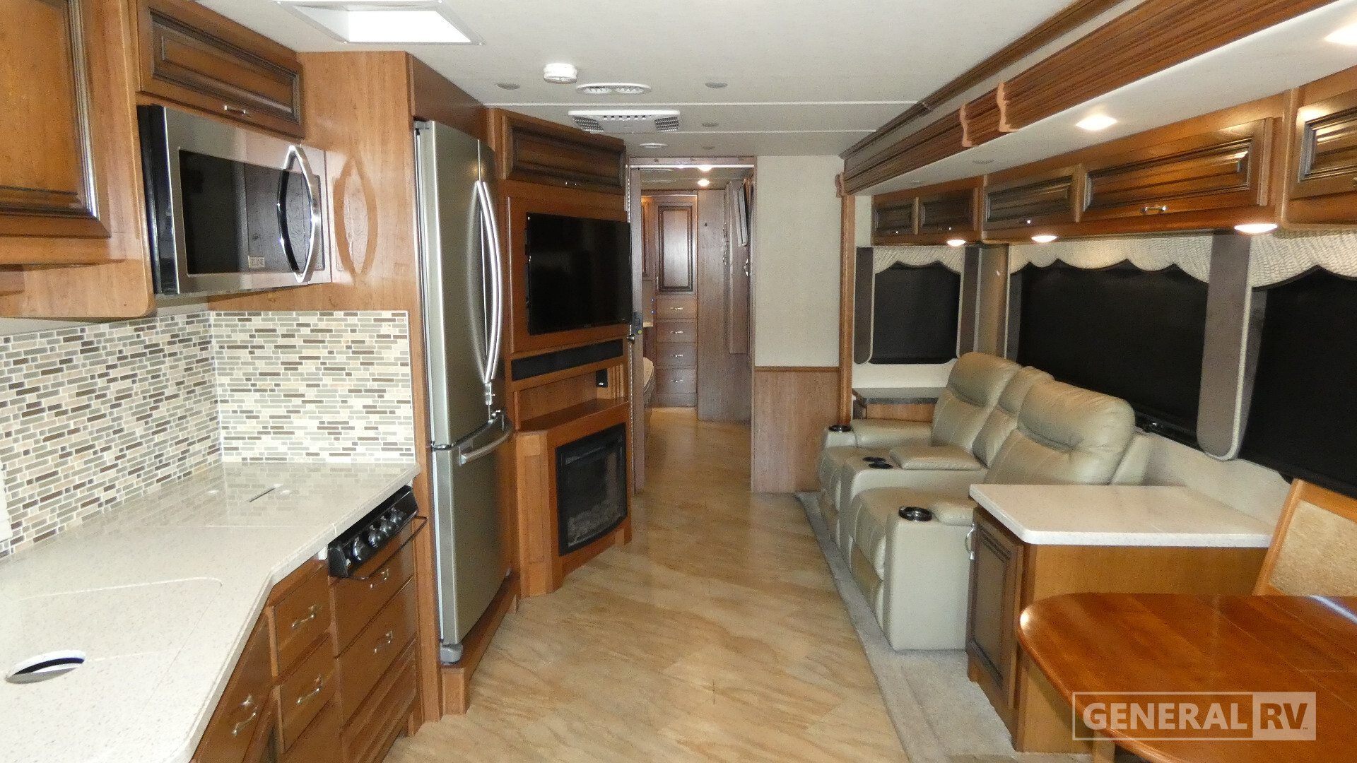 2017 Holiday Rambler VACATIONER 35K in dover FL