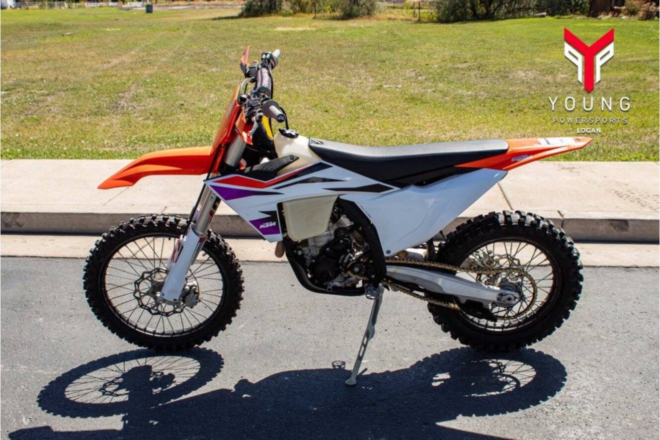 A photo of this 2024 KTM 350 XC-F