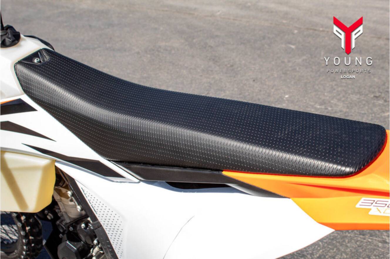 A photo of this 2024 KTM 350 XC-F