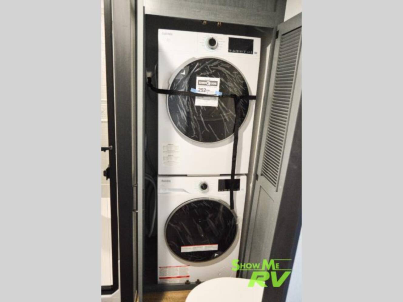 A photo of this 2026 Forest River Rv Puma Vista 420LFT