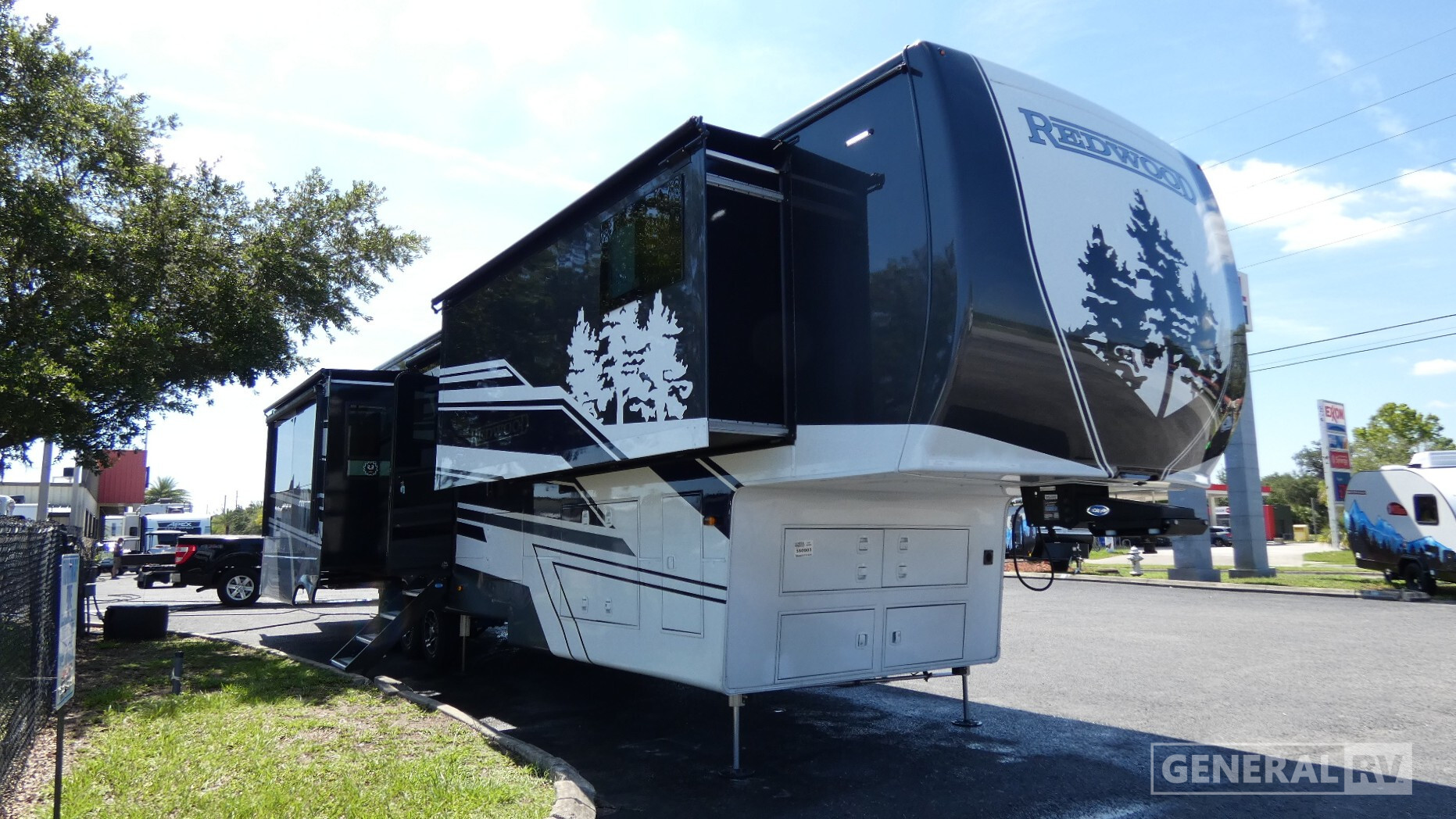 2027 Crossroads Rv REDWOOD 412GK RW412GK in orange park FL