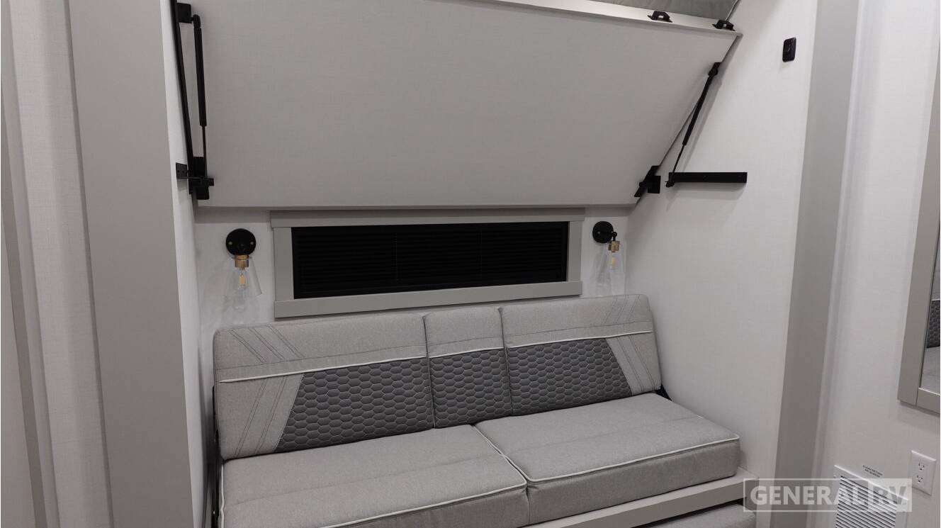 A photo of this 2026 Brinkley MODEL Z 3610