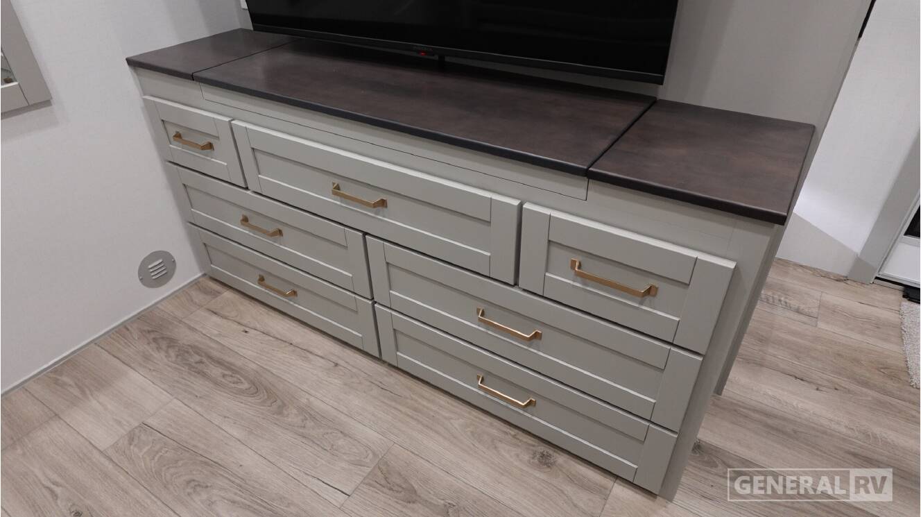 A photo of this 2026 Brinkley MODEL Z 3610
