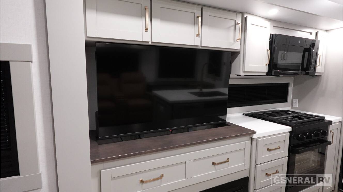 A photo of this 2026 Brinkley MODEL Z 3610