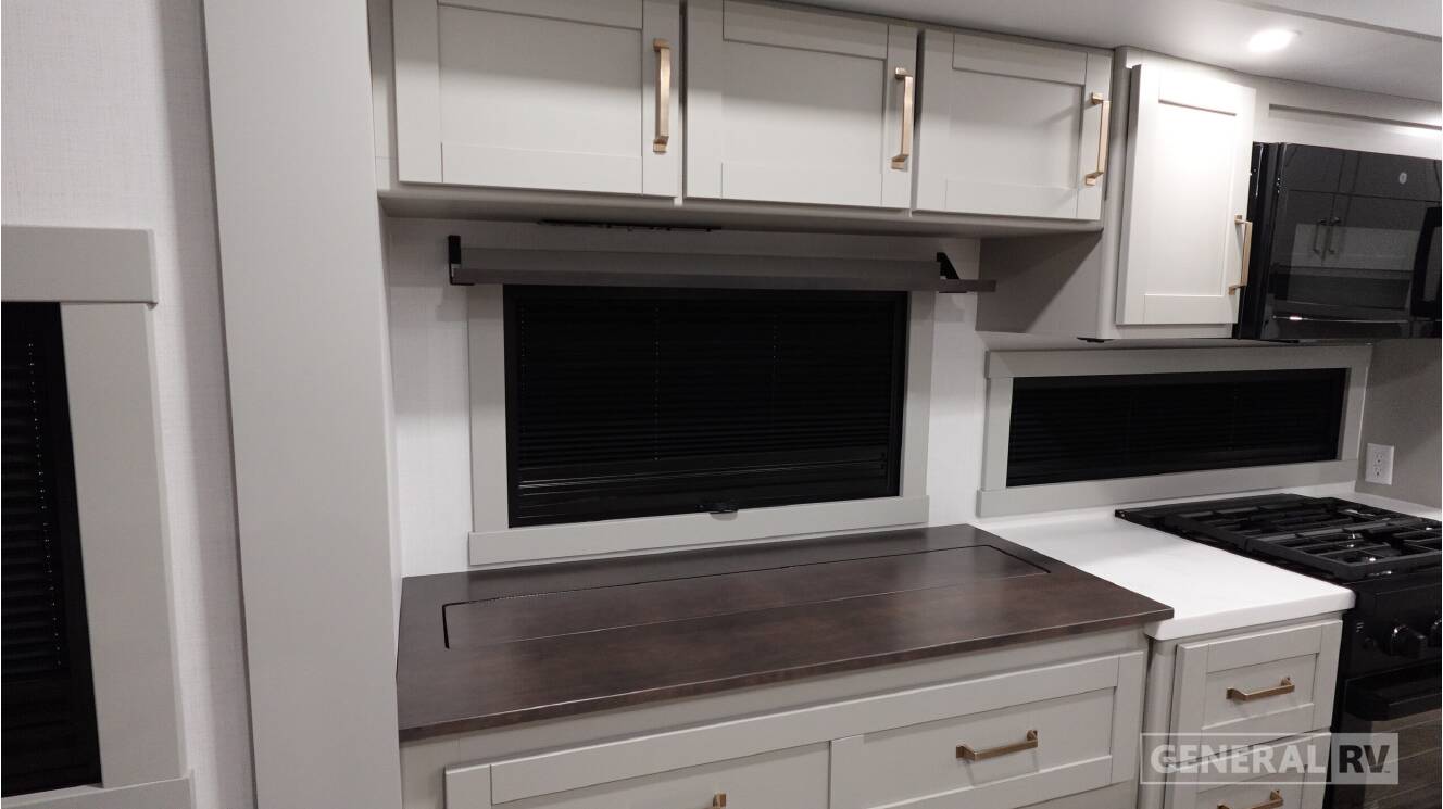 A photo of this 2026 Brinkley MODEL Z 3610