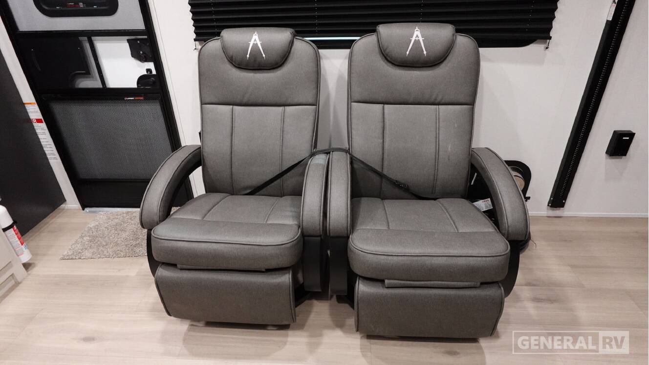 A photo of this 2026 Grand Design MOMENTUM 21G