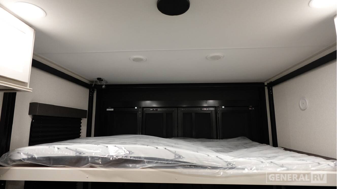 A photo of this 2026 Grand Design MOMENTUM 21G