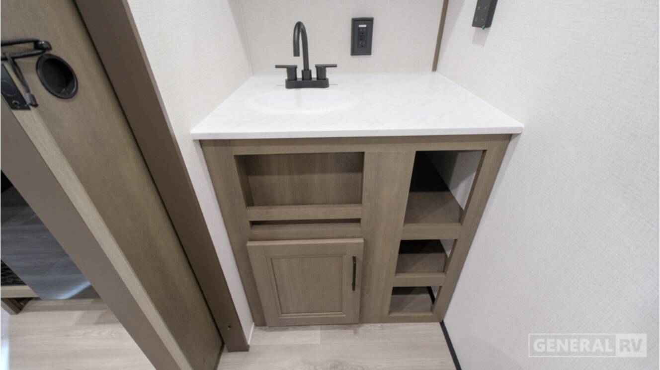 A photo of this 2026 Grand Design TRANSCEND ONE 131DL