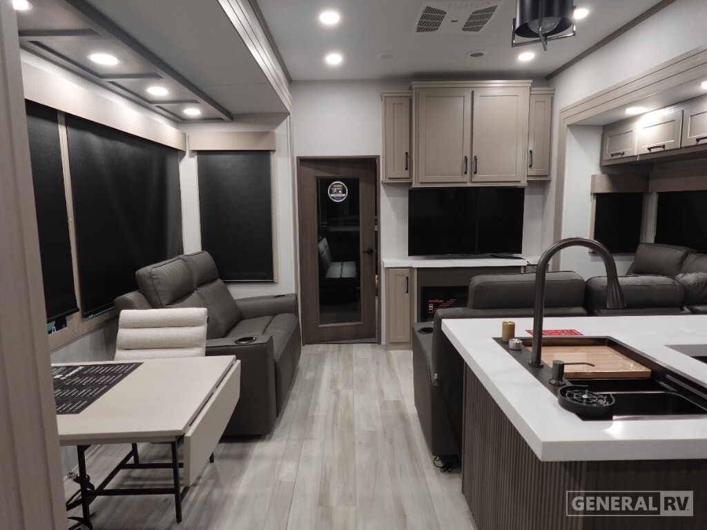 2026 Grand Design MOMENTUM 395MS in draper UT