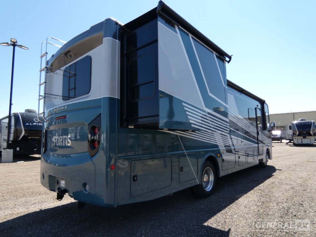 A photo of this 2026 Fleetwood FORTIS 34MB