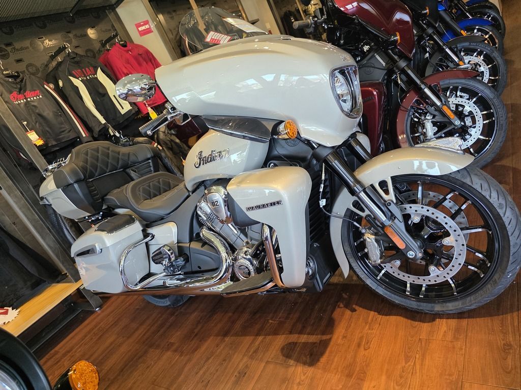 2026 Indian Motorcycle® Roadmaster® PowerPlus Limited 112 w/PowerBand A Silver LIMITED in Monee, IL