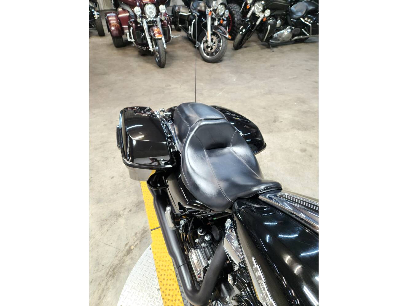 A photo of this 2017 Harley-Davidson® Street Glide® Special