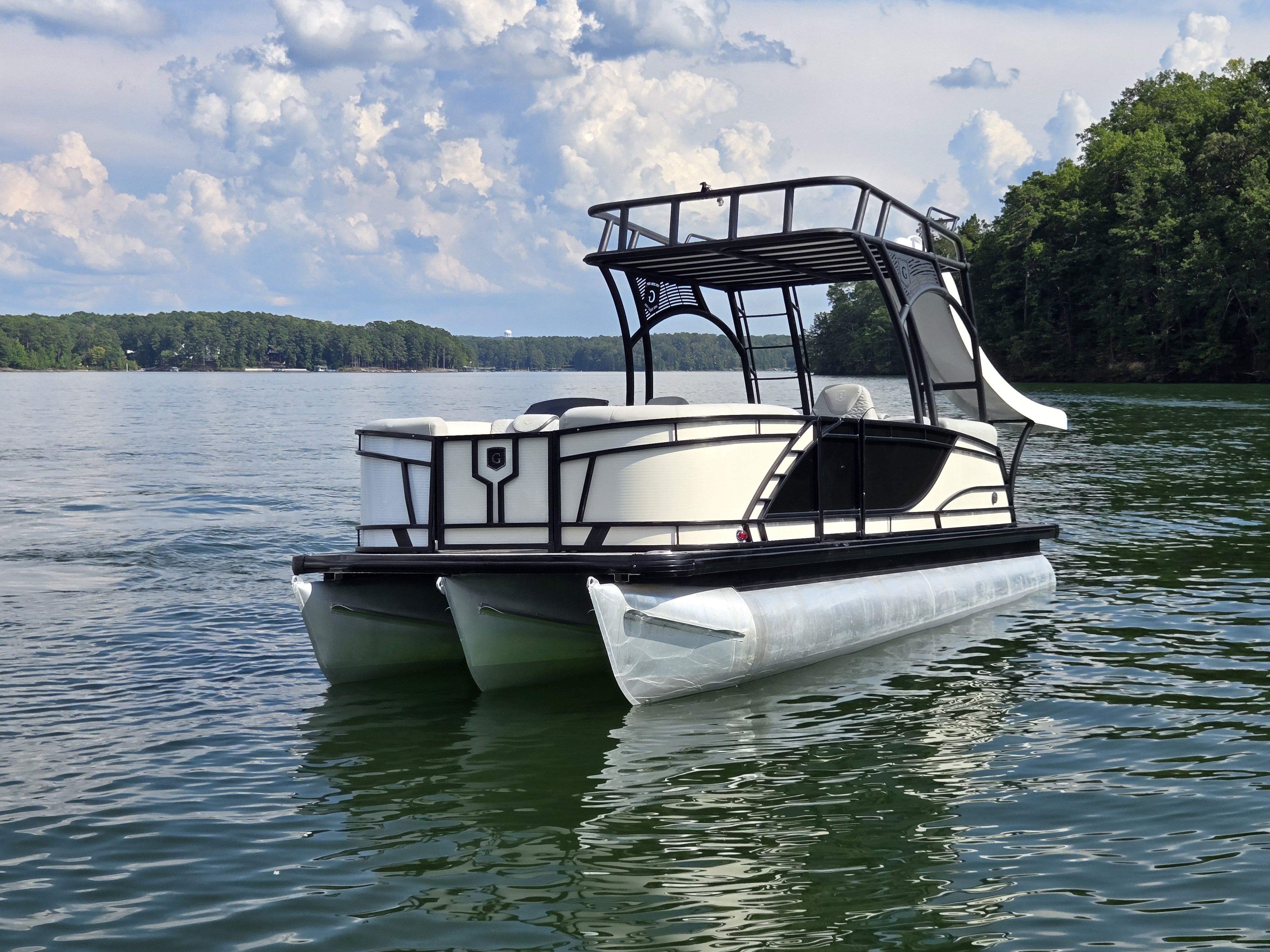2024 Godfrey 235 sd yamaha 150hp in