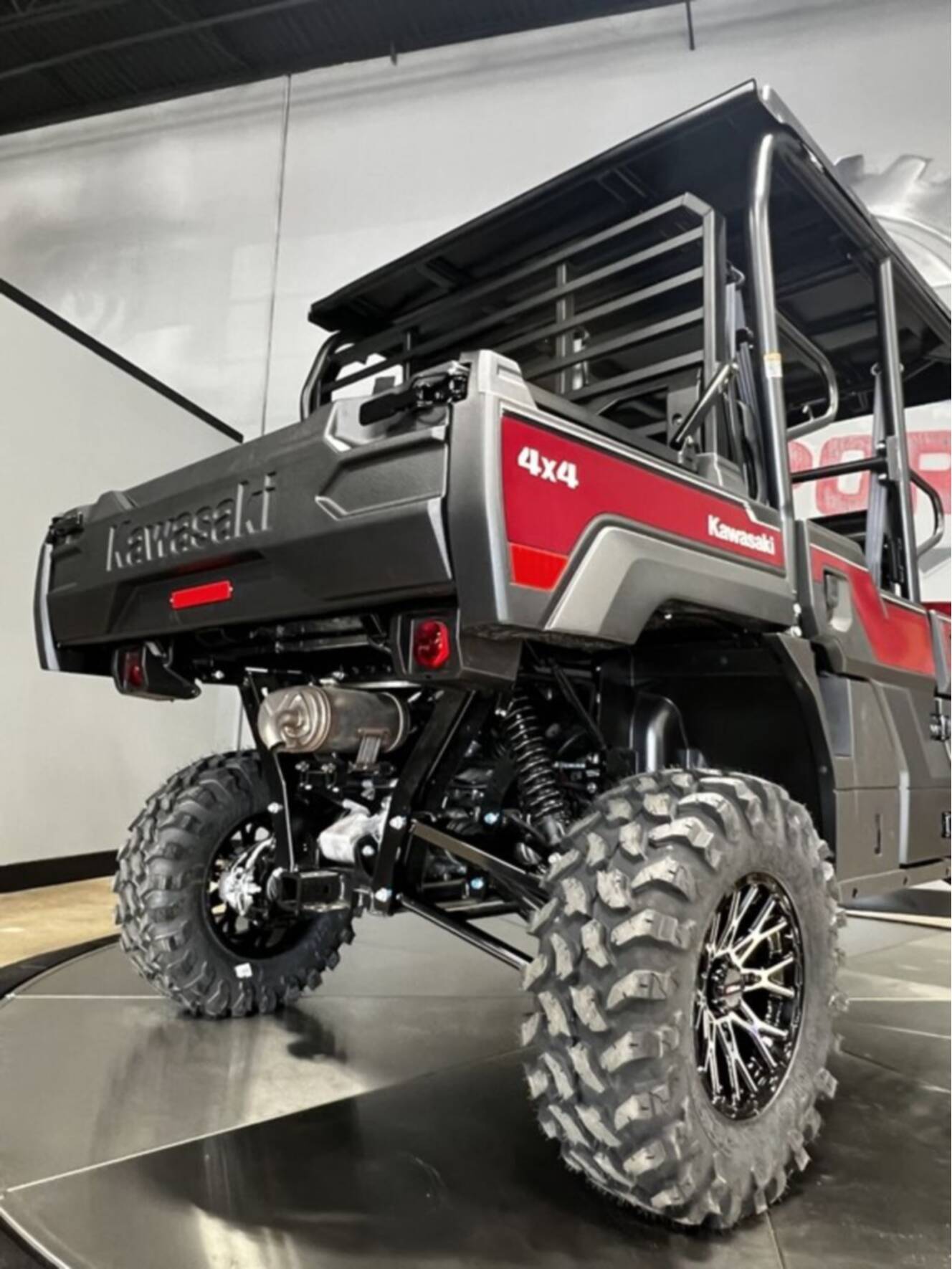 A photo of this 2026 Kawasaki Mule PRO-FXT  820 EPS