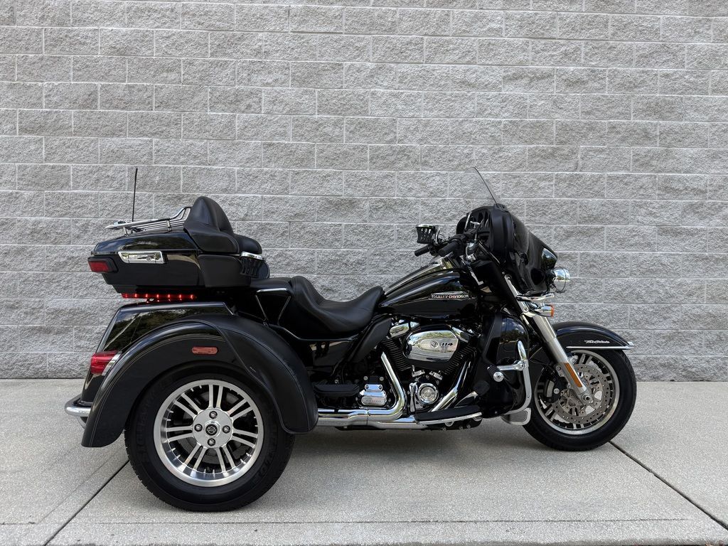 2021 Harley-Davidson® FLHTCUTG - Tri Glide® Ultra ULTRA CLASSIC in Orange Park, FL