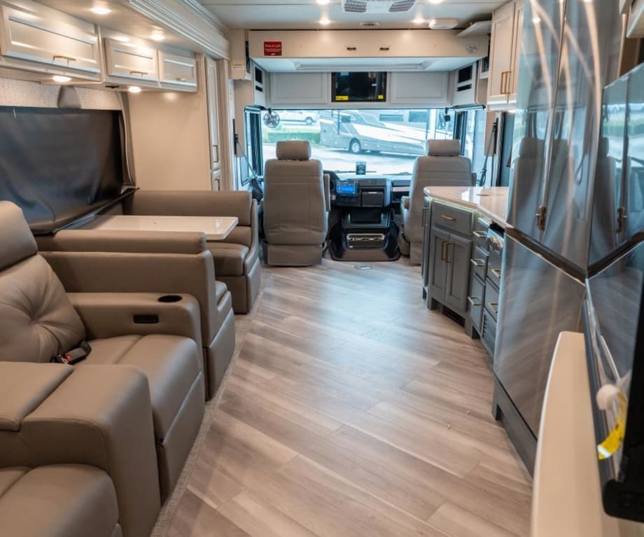 2026 Fleetwood BOUNDER 33C in sanford FL