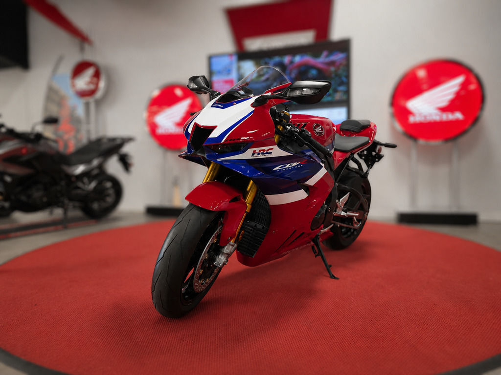 2026 Honda® CBR1000RR-R FIREBLADE 1000RR in Wesley Chapel, FL