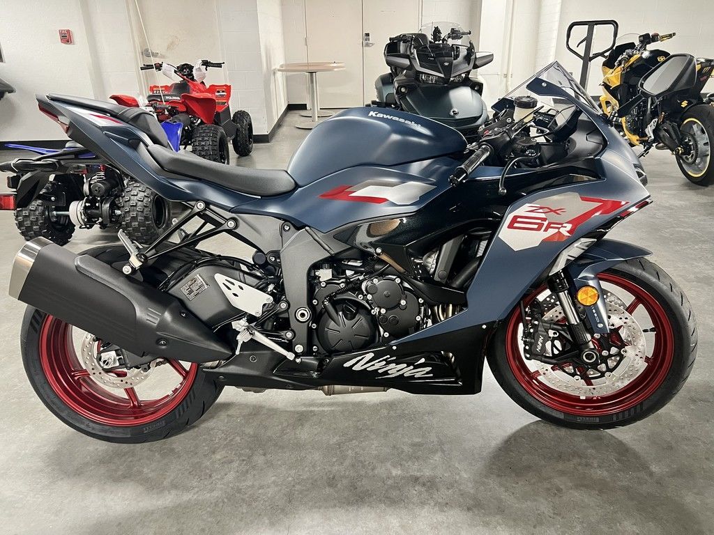 2027 Kawasaki Ninja® ZX -6R ABS ABS in Beaumont, TX