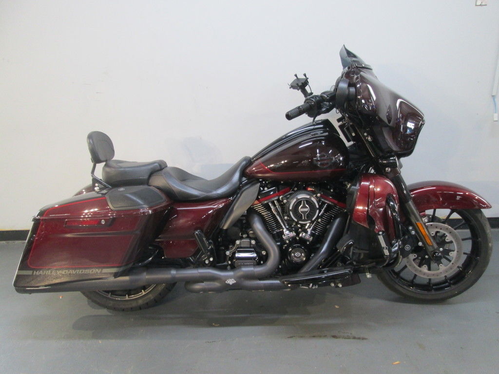 2019 Harley-Davidson® FLHXSE - CVO Street Glide® CVO in Lewis Center, OH