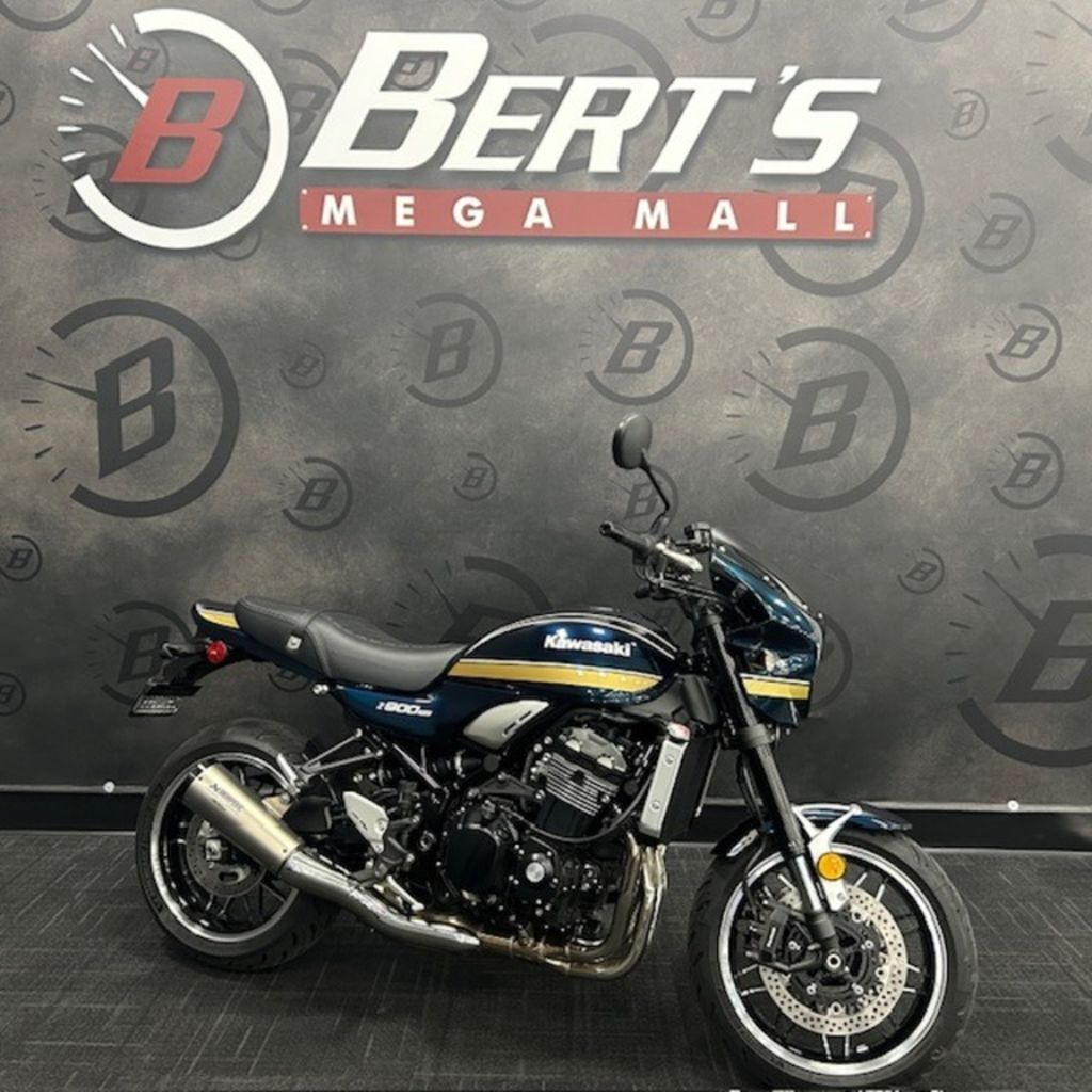 2022 Kawasaki Z900RS in Covina, CA