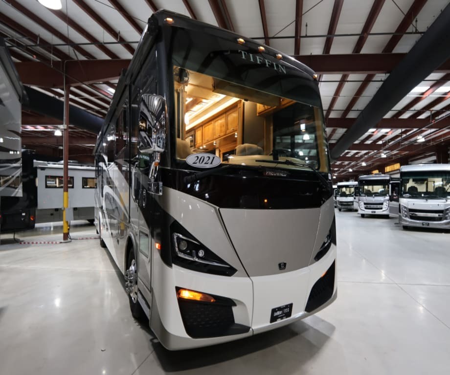 2021 Tiffin PHAETON 40IH in sanford FL