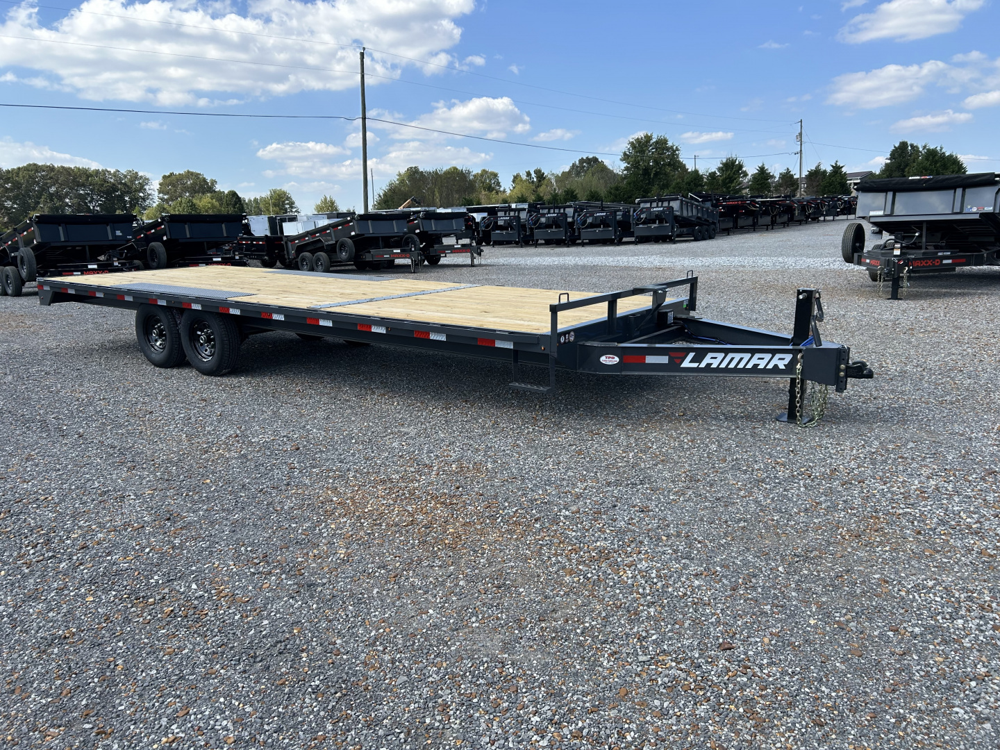 2026 Lamar Trailers F8022427 in Dexter, KY