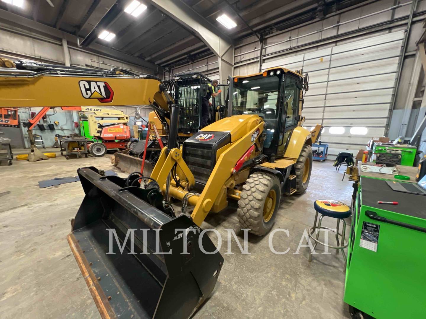 2024 CAT 420 XE in Binghamton, NY