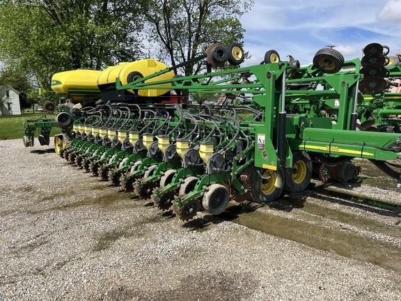2013 John Deere DB66 in Richwood, OH