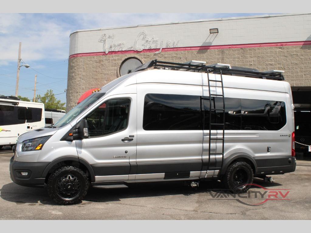 2027 Chinook Bayside RT in st. louis MO
