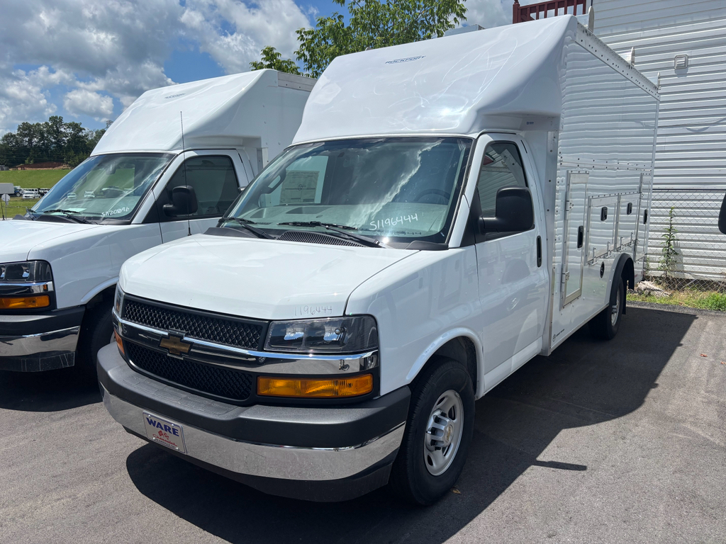 2025 CHEVROLET Express 3500 in Blairsville, GA