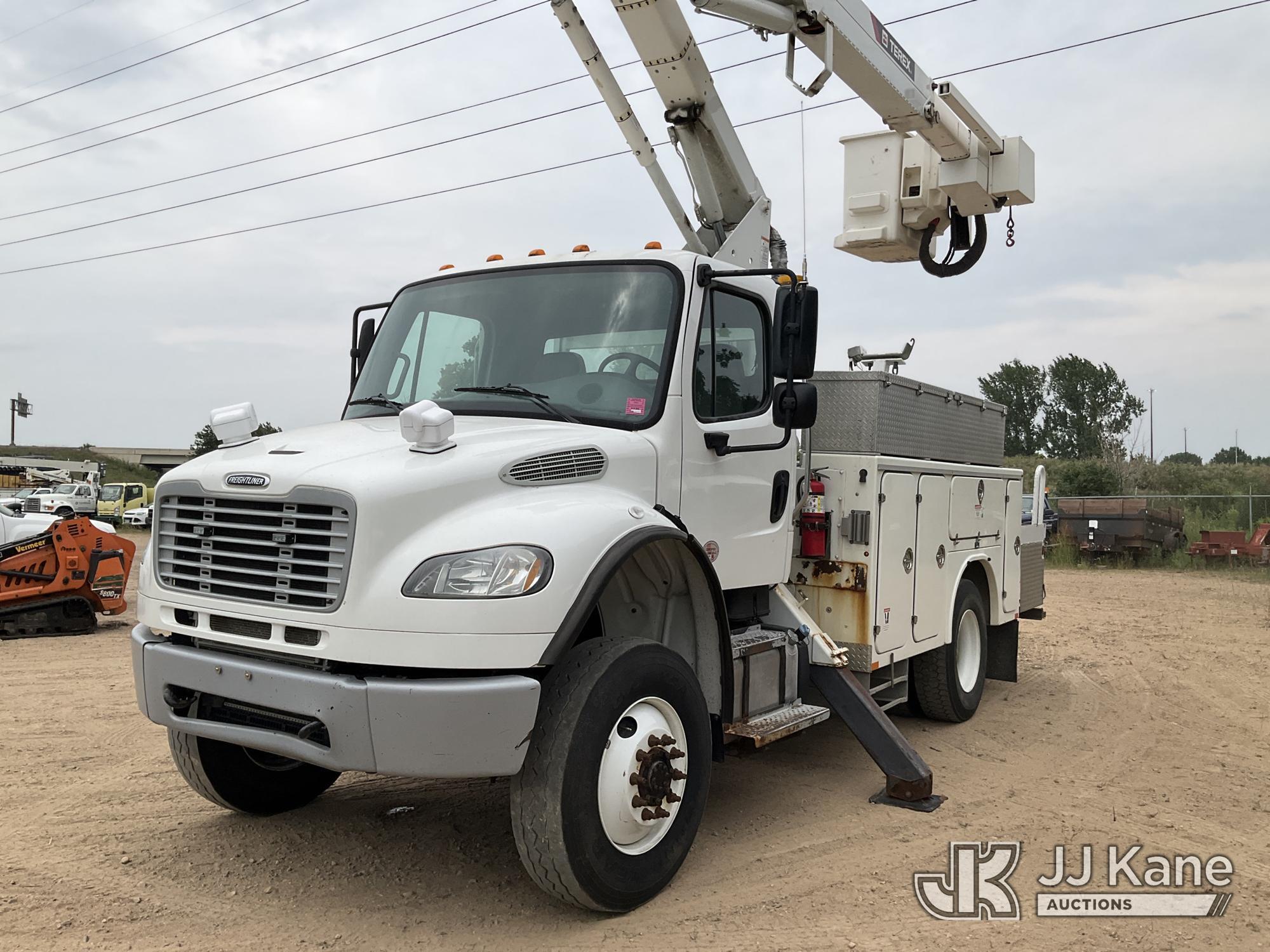 2017 FREIGHTLINER BUSINESS CLASS M2 106 in Shakopee, MN