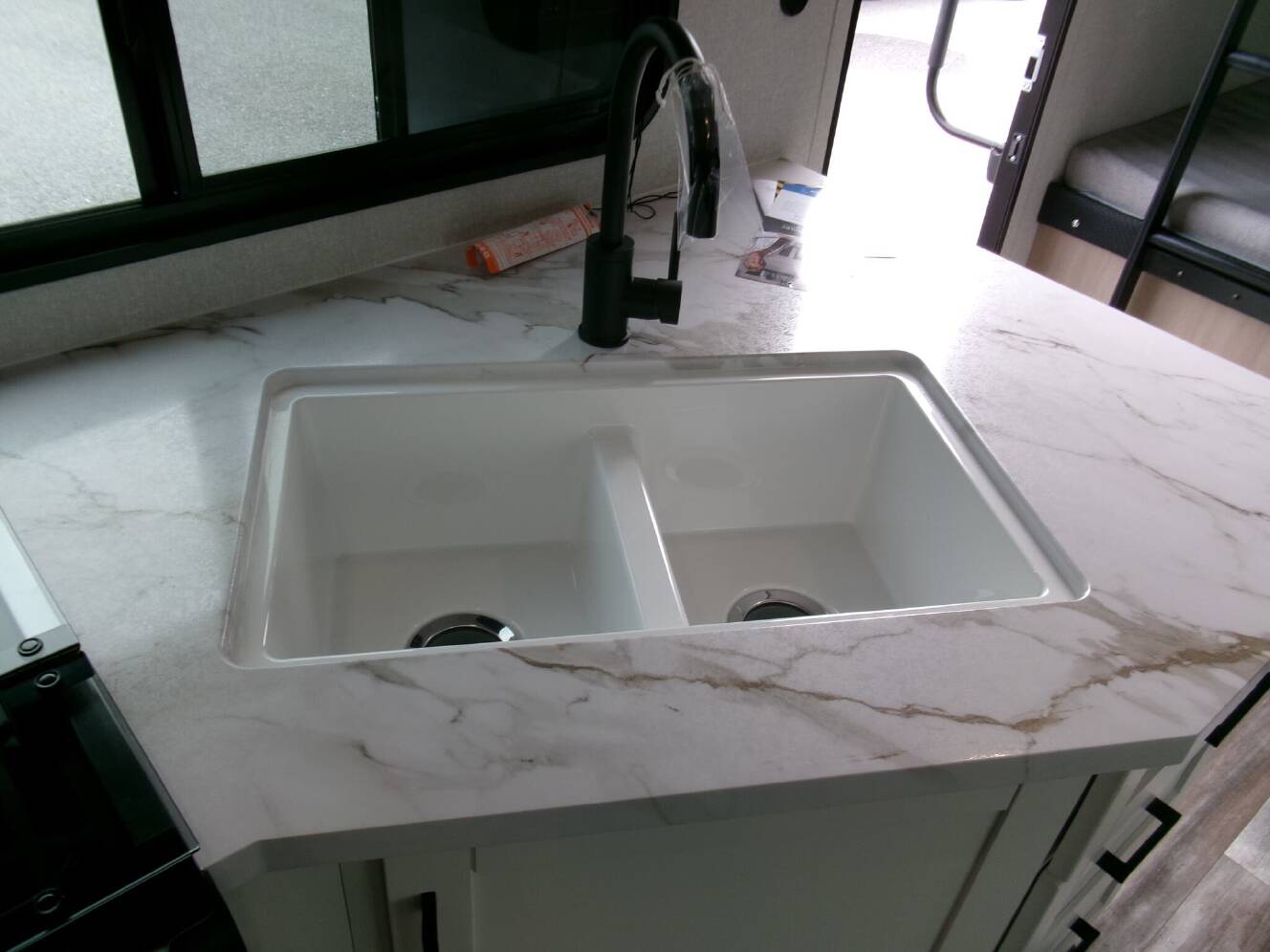 A photo of this 2026 Jayco Jay Flight SLX 263BHSW