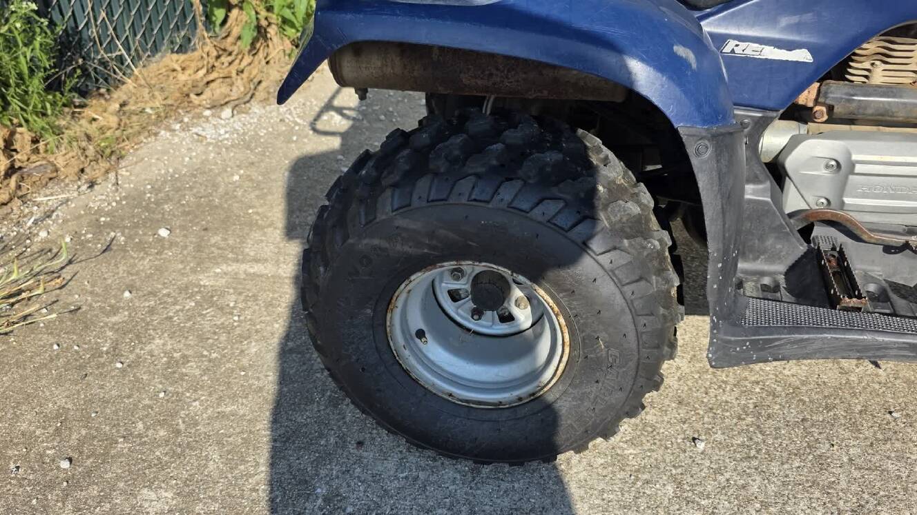 A photo of this 2006 Honda FOURTRAX RECON