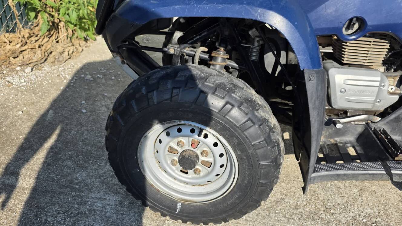 A photo of this 2006 Honda FOURTRAX RECON