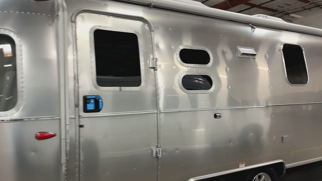 2027 Airstream Flying Cloud 25FB in fairfield CA