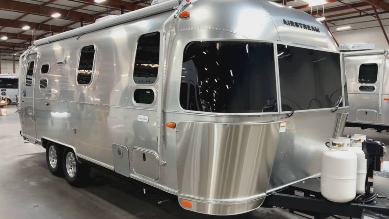 A photo of this 2027 Airstream Flying Cloud 25FB