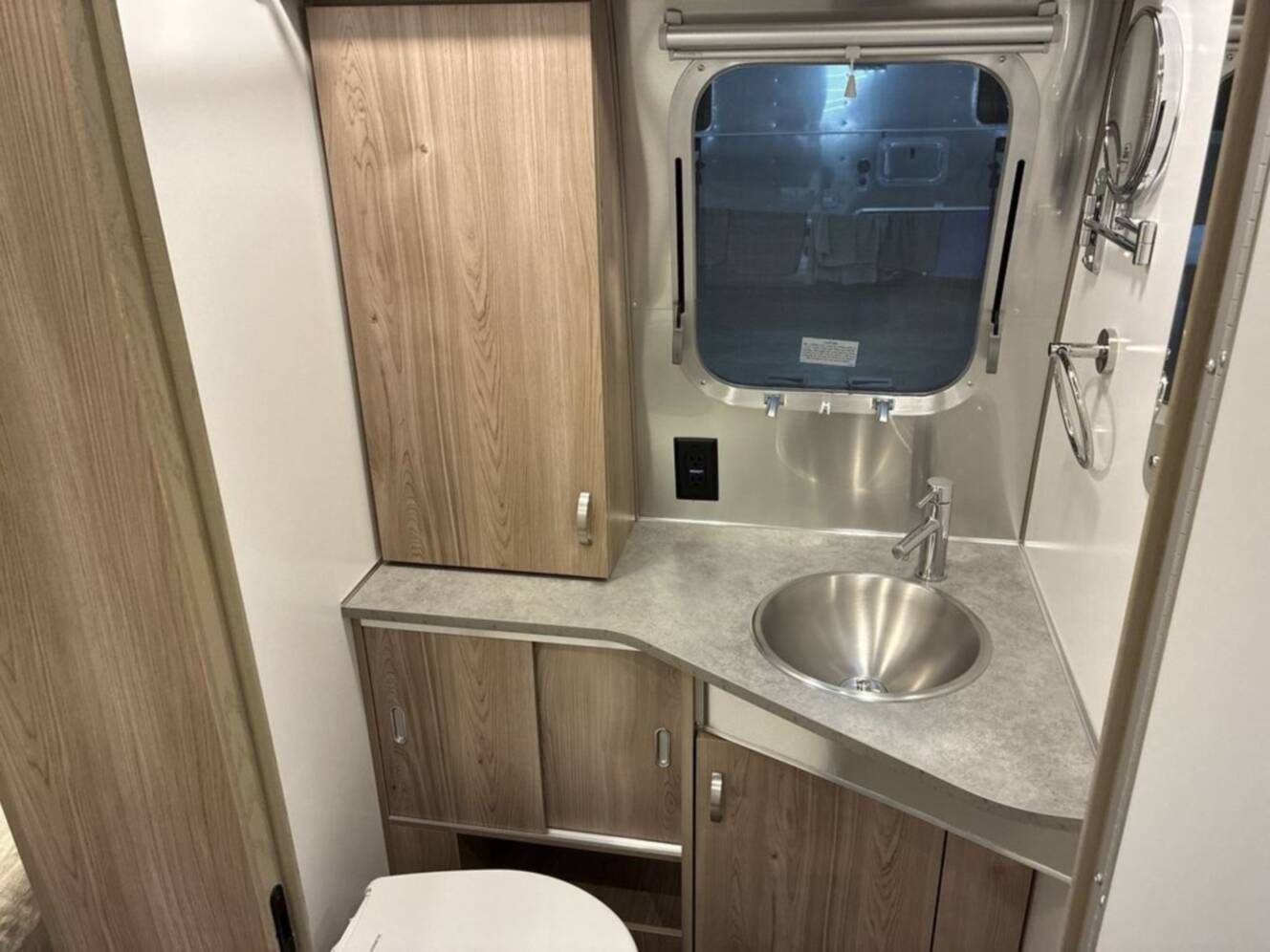 A photo of this 2027 Airstream Flying Cloud 25FB