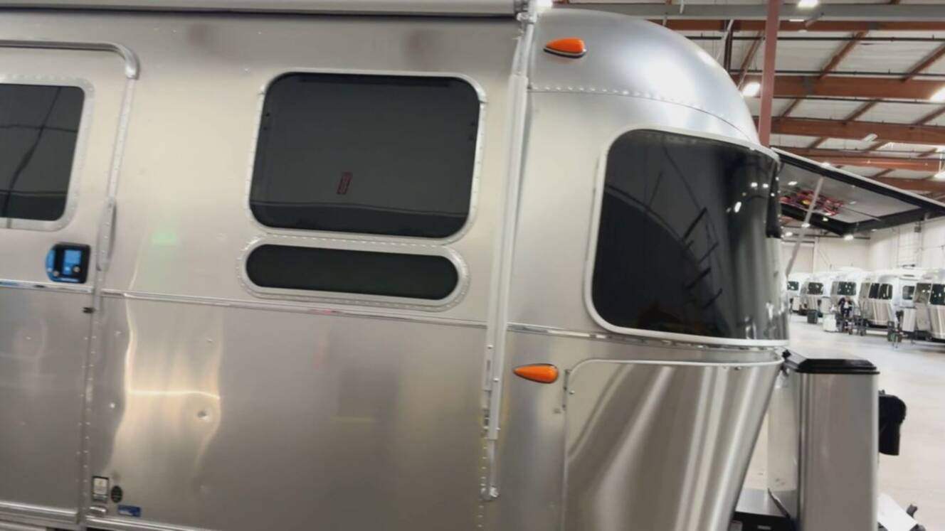 A photo of this 2027 Airstream Flying Cloud Bunk 30FBB