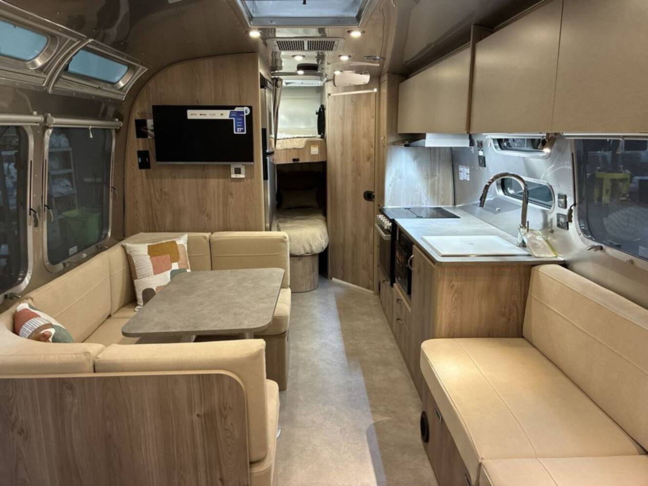 A photo of this 2027 Airstream Flying Cloud Bunk 30FBB