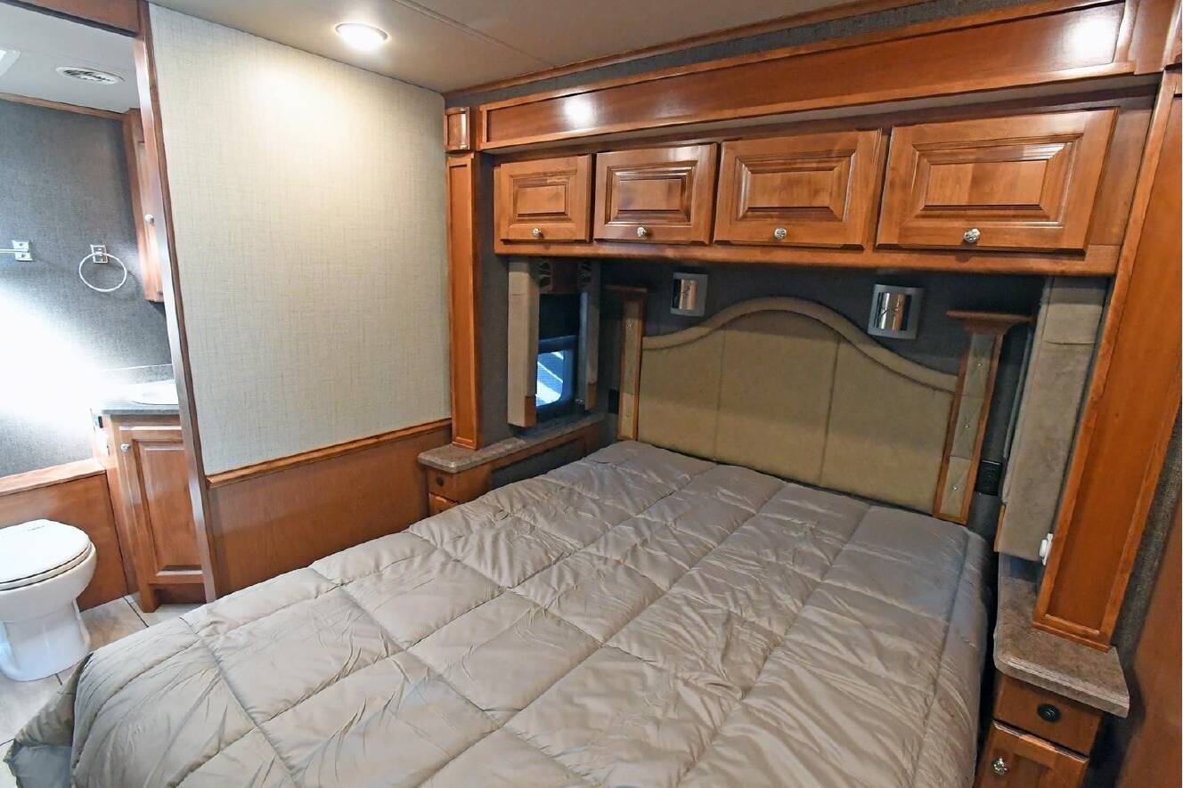 A photo of this 2016 Tiffin ALLEGRO OPEN ROAD 36LA