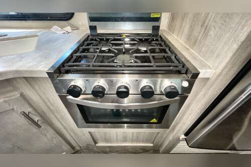 2022 Coachmen CATALINA LEGACY 323BHDSCK in manassas VA
