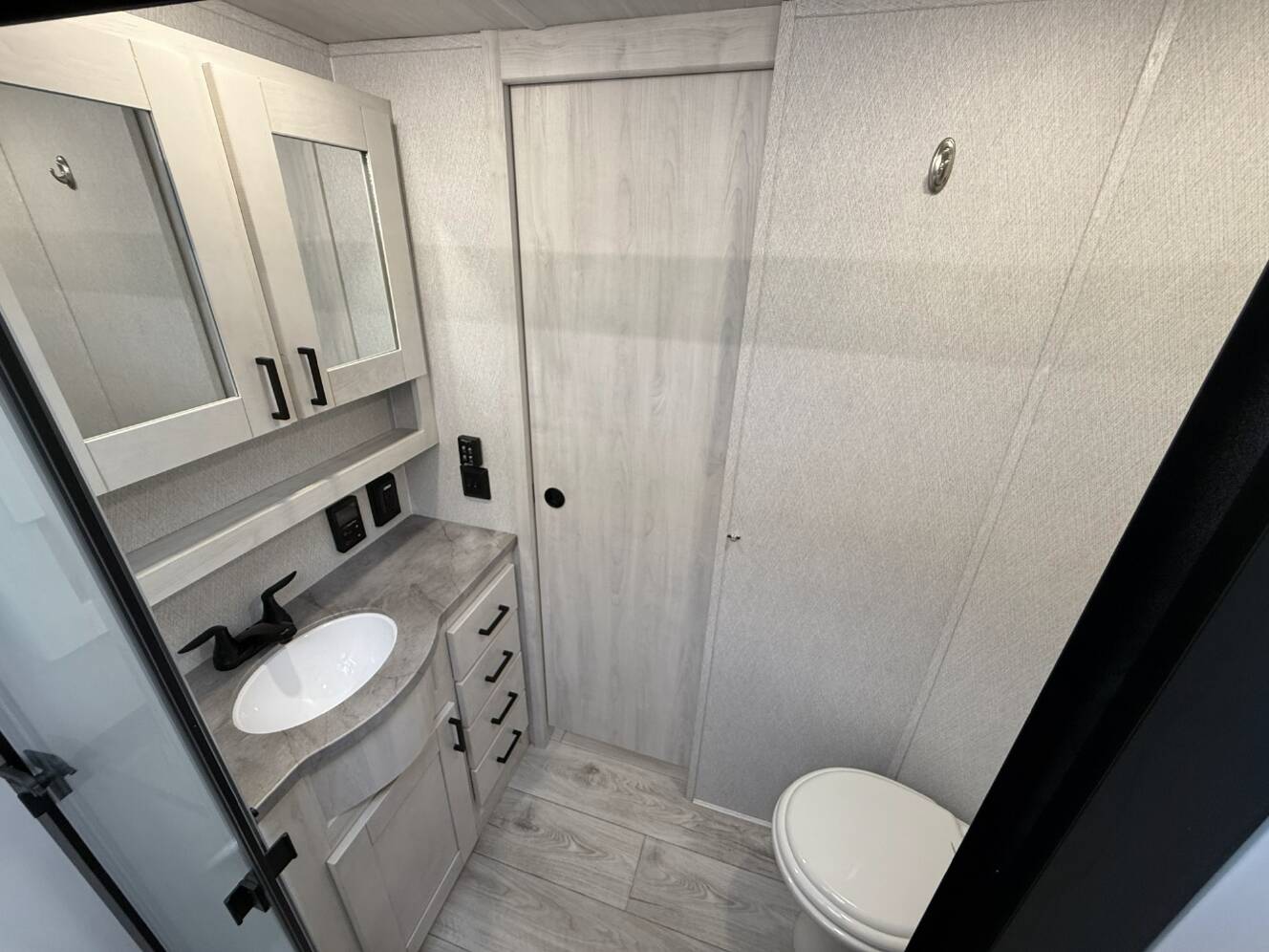 A photo of this 2025 East To West TANDARA 321RL-OK